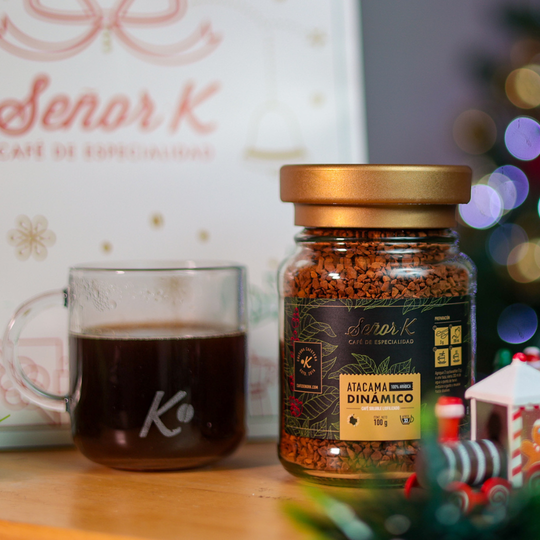 Pack Navidad Liofilizado Atacama Dinámico 100 grs + Tazón 245 ml (Incluye bolsa de regalo)