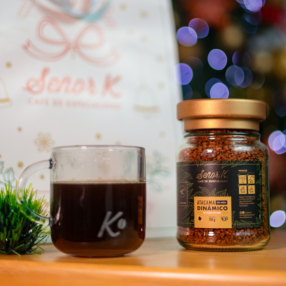 Pack Navidad Liofilizado Atacama Dinámico 100 grs + Tazón 245 ml (Incluye bolsa de regalo)
